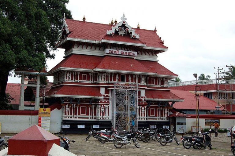 Paramekkavu Bagavathi Temple, Thrissur - Entry Fee, Visit Timings 